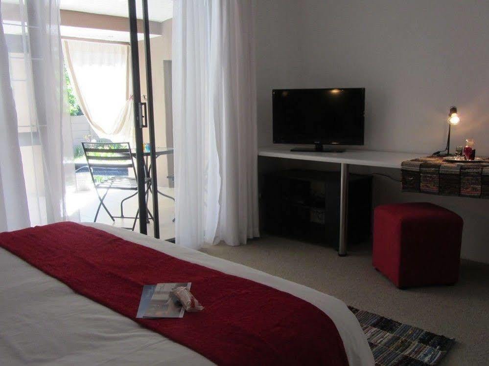 סטלנבוש Absolute Bosch Guest House מראה חיצוני תמונה