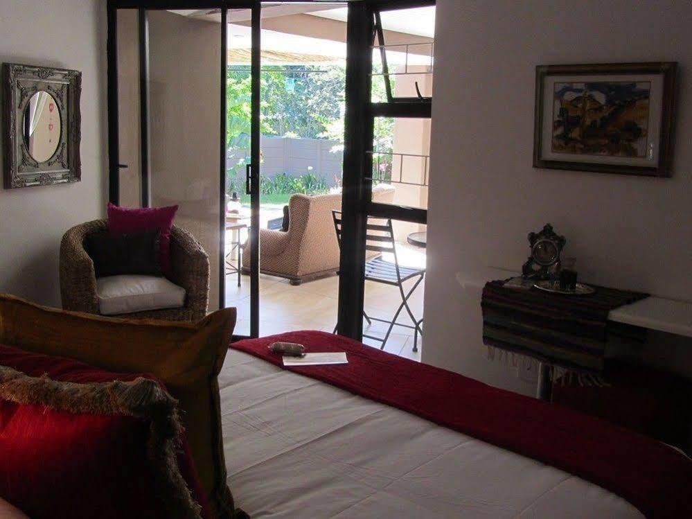 סטלנבוש Absolute Bosch Guest House מראה חיצוני תמונה
